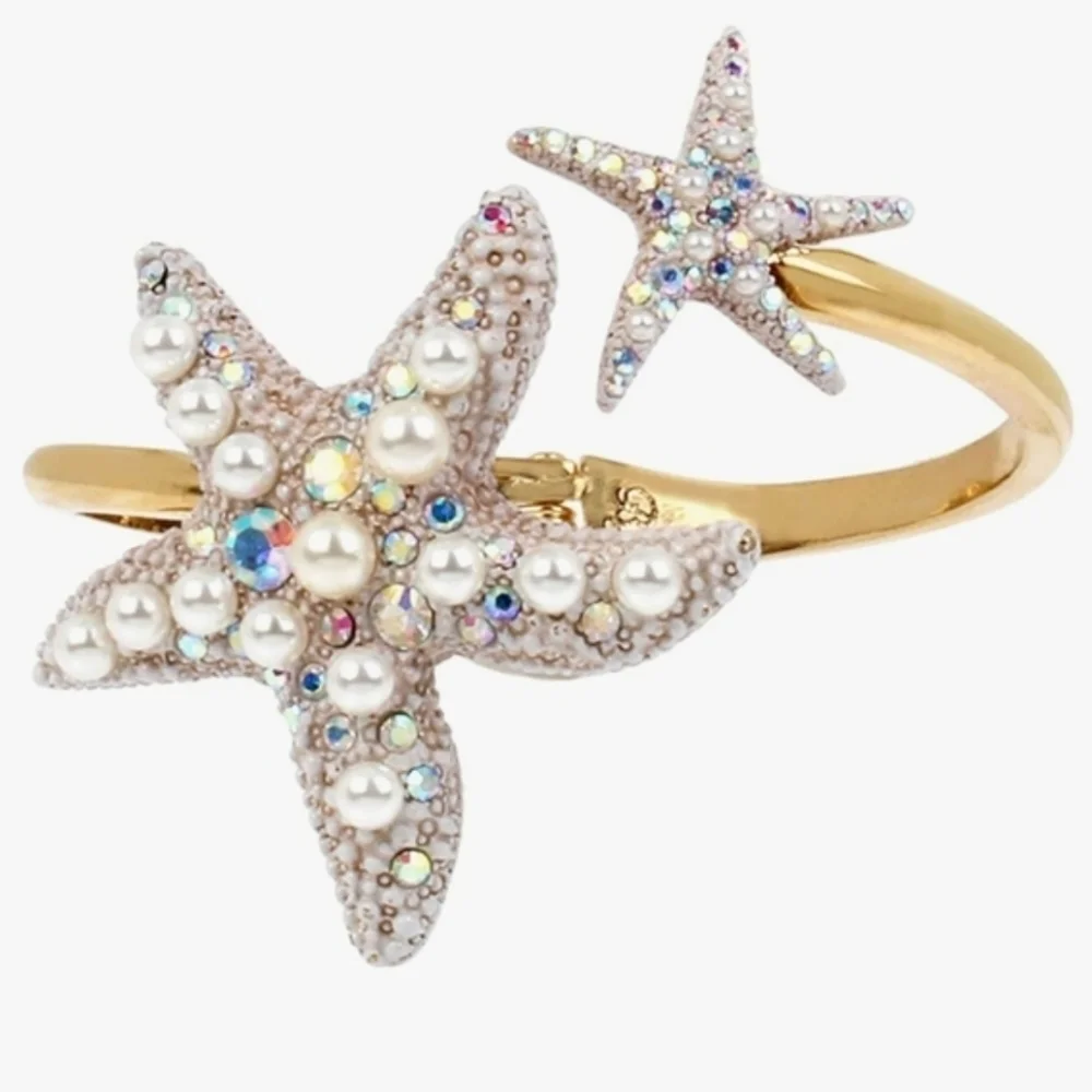 🤍▪️Betsey Johnson ▪️Betsey Johnson Starfish Hinged Bangle Bracelet